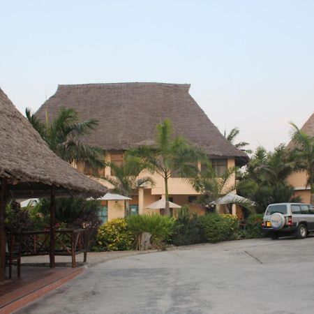 Millennium Sea Breeze Resort Bagamoyo Exteriér fotografie