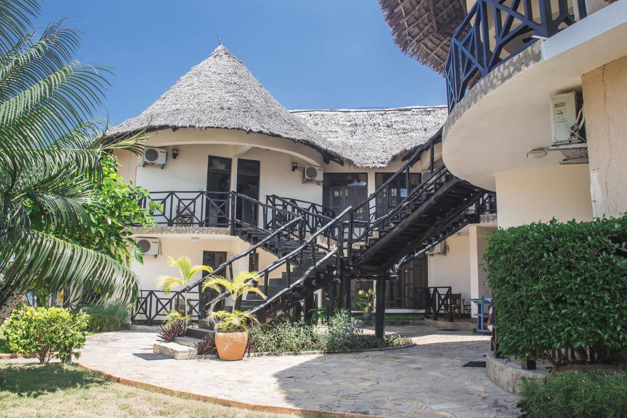 Millennium Sea Breeze Resort Bagamoyo Exteriér fotografie