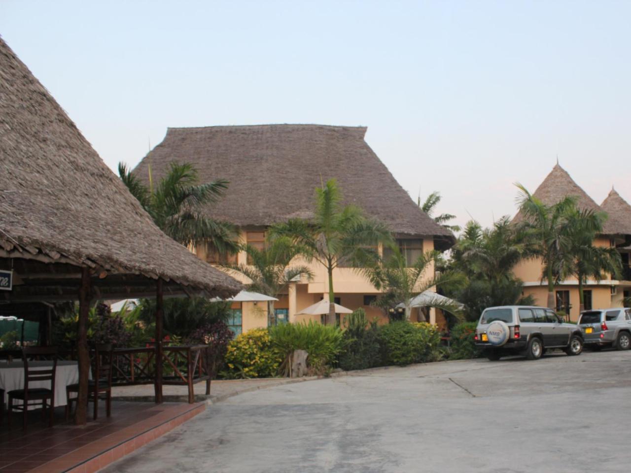 Millennium Sea Breeze Resort Bagamoyo Exteriér fotografie